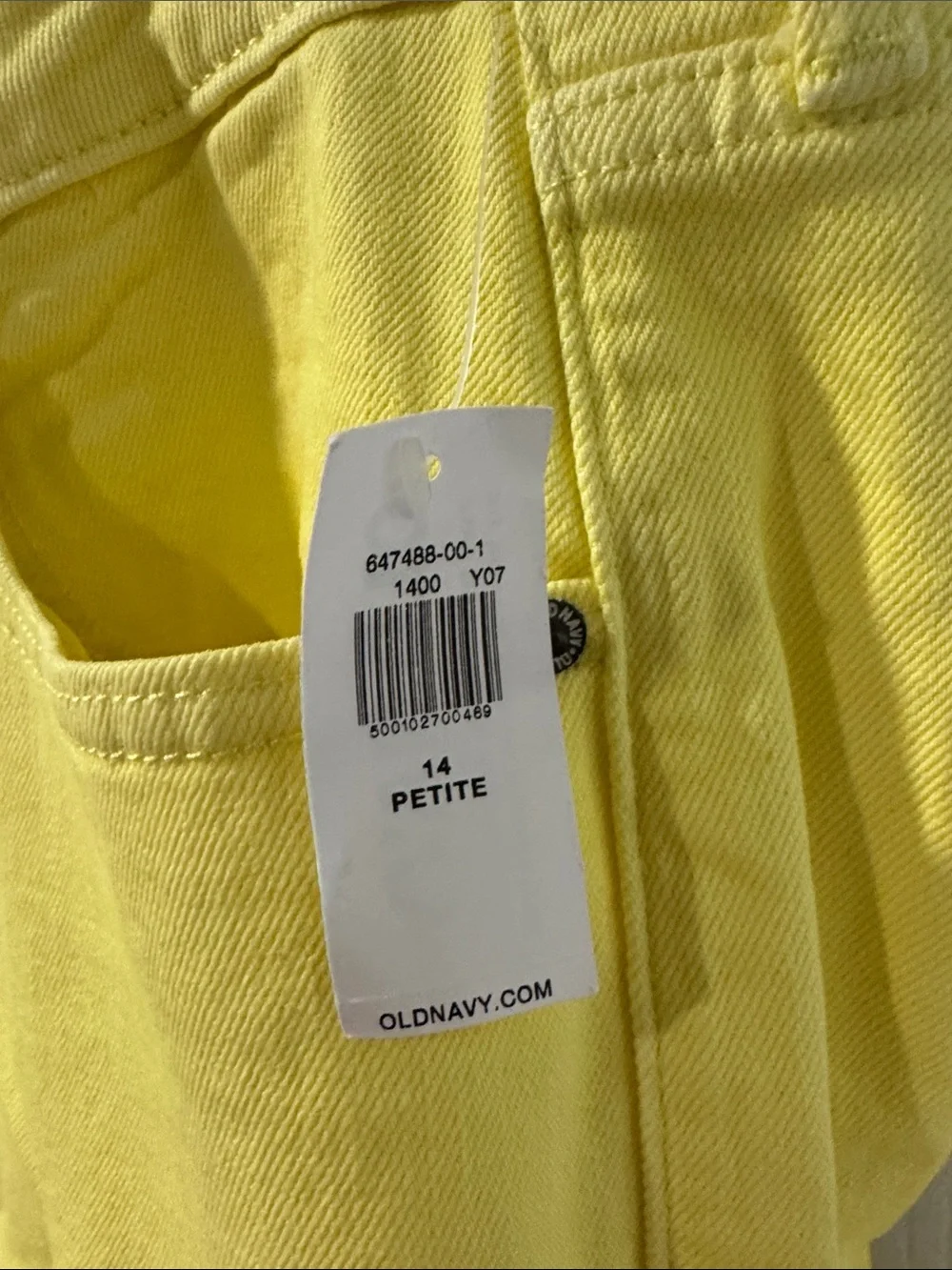 Old Navy Yellow Wide-Leg Jeans - Picture 2 of 4